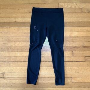 Men’s On Cloud Core Tights
Color: Black
Size: Medium